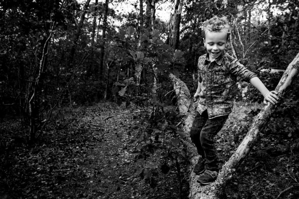 Roestelberg, Kaatsheuvel, lifestylefotografie, lifestyle, lifestylesessie, lekker je ding doen, fotografie, familiefotografie, gezinsfotografie, fotoszijnzowaardevol, waardevol, hutten bouwen